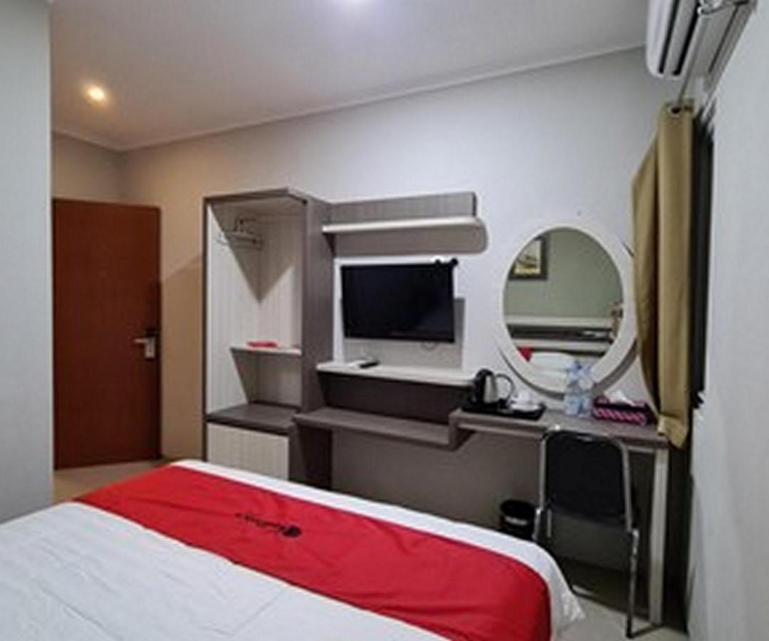 Gaia Asri Hotel Pamanukan Hilir Εξωτερικό φωτογραφία