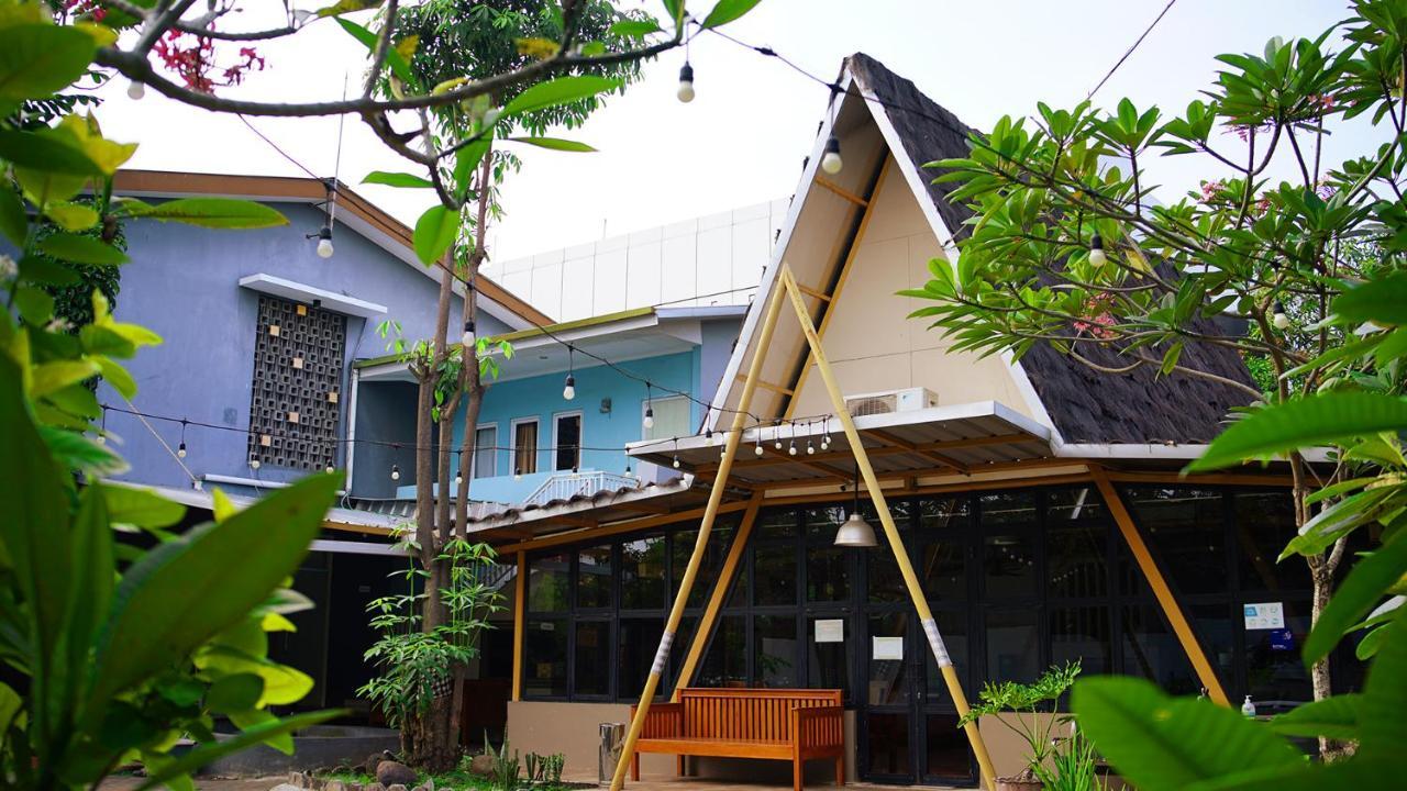 Gaia Asri Hotel Pamanukan Hilir Εξωτερικό φωτογραφία