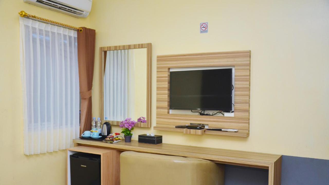 Gaia Asri Hotel Pamanukan Hilir Εξωτερικό φωτογραφία